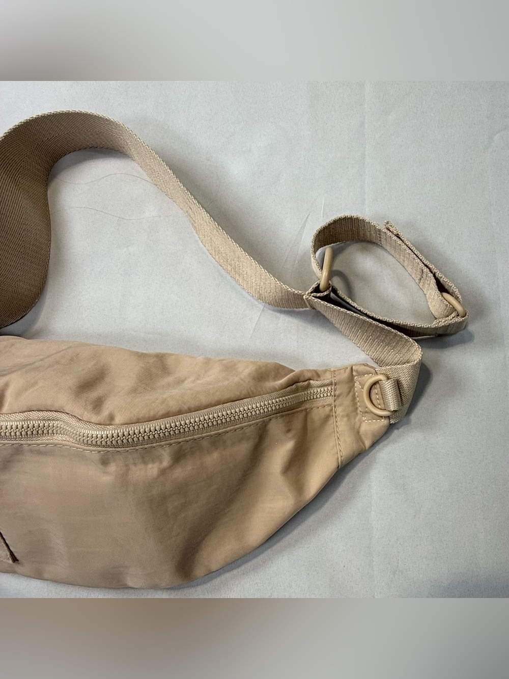 BEIS Neutral Beige Canvas  Crossbody/ Waist Bag - Picture 2 of 9